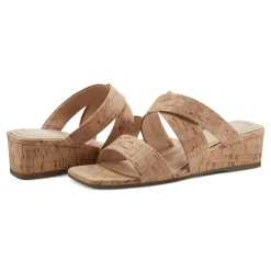 Easy Spirit Sandals*Becky Wedge Sandals