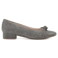 Easy Spirit Low Heels*Caster Dress Shoes
