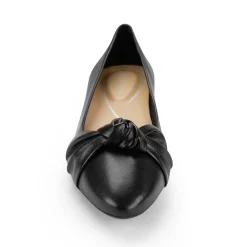Easy Spirit Low Heels*Caster Dress Shoes